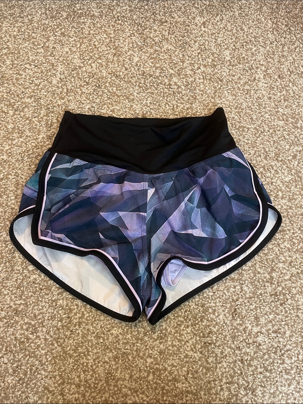 Lululemon Hotty Hot Lined Geo Print Shorts